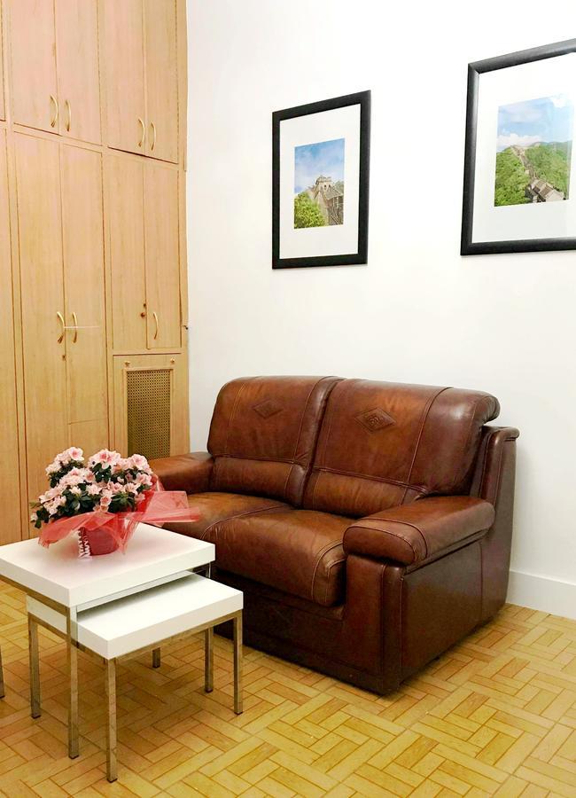 Hostal Los Arcos Madrid Ngoại thất bức ảnh