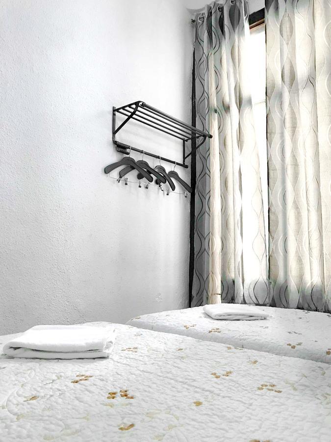 Hostal Los Arcos Madrid Ngoại thất bức ảnh
